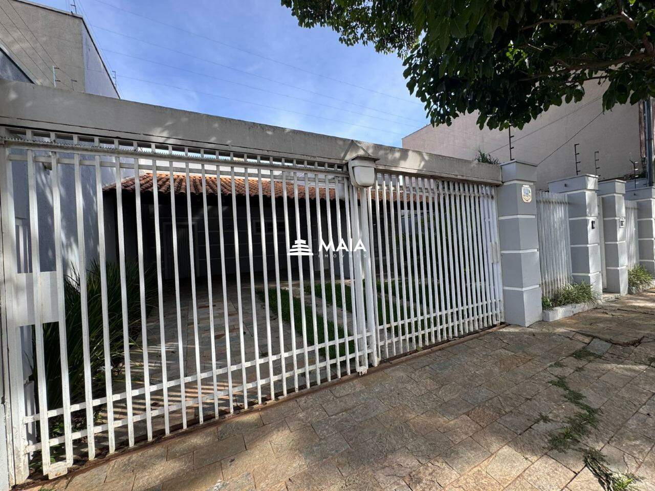 Casa á venda no Bairro Olinda