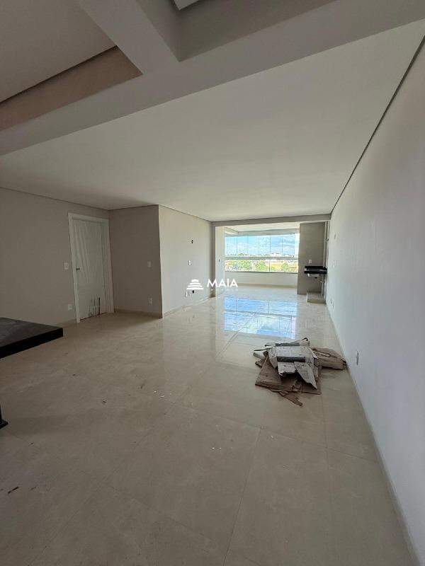 Apartamento à venda no Santa Maria: 