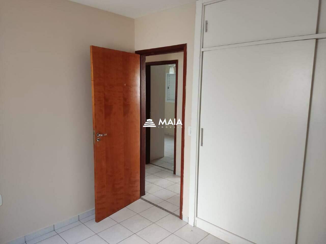 Apartamento para aluguel no Universitário: 