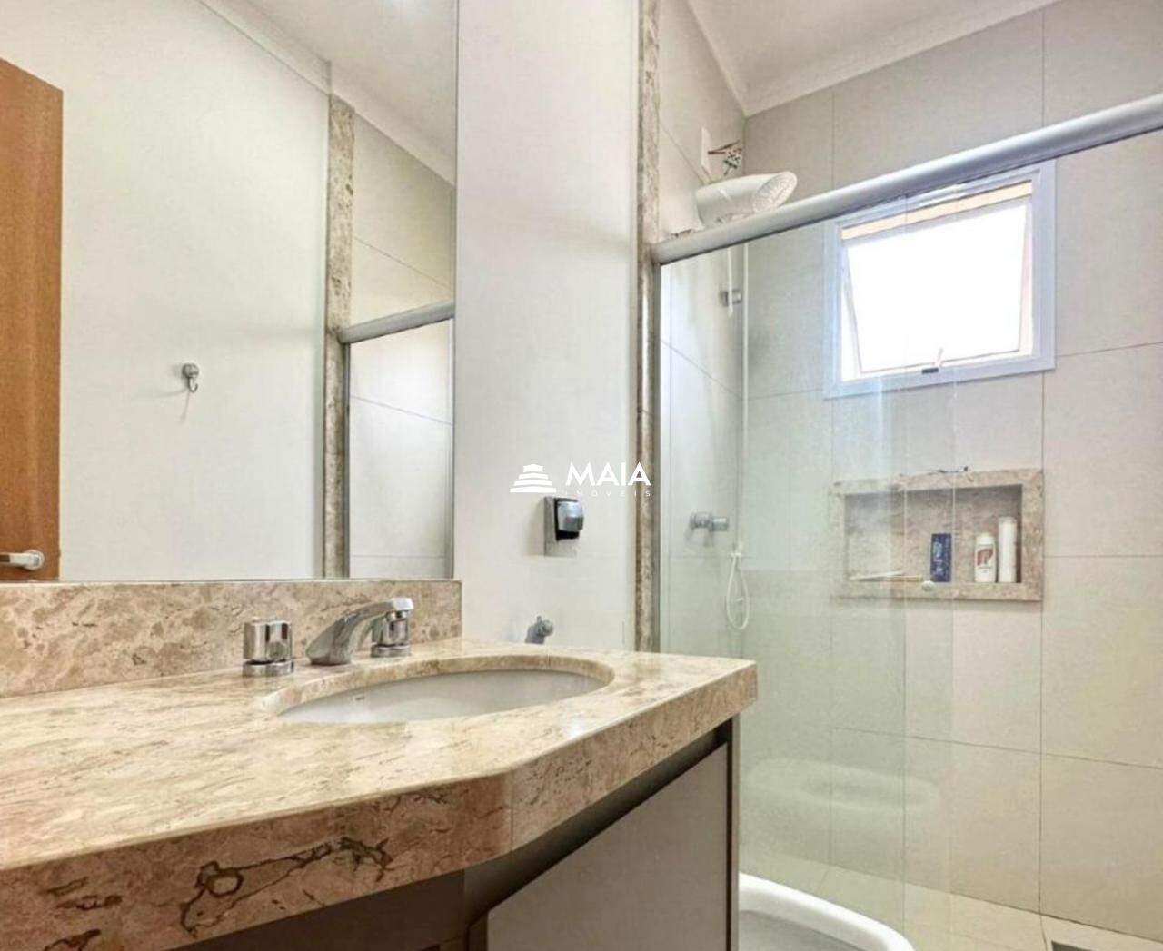 Casa de Condomínio à venda no Ayat, Club Residence: 