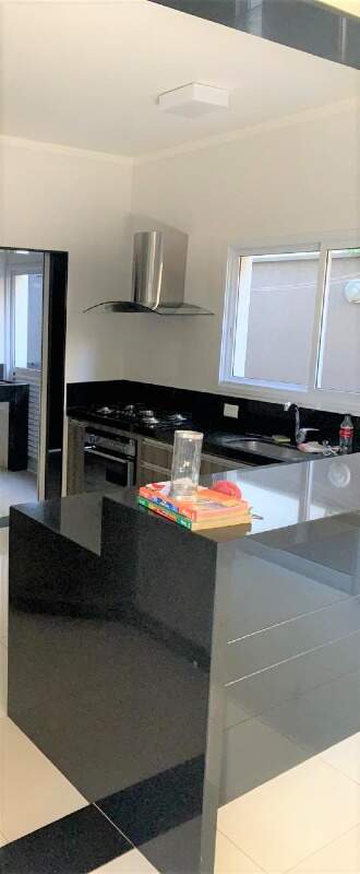 Casa de Condomínio à venda no Flamboyant II Resid. Park: 