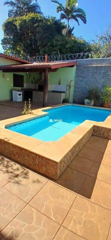 Casa à venda no bairro Olinda