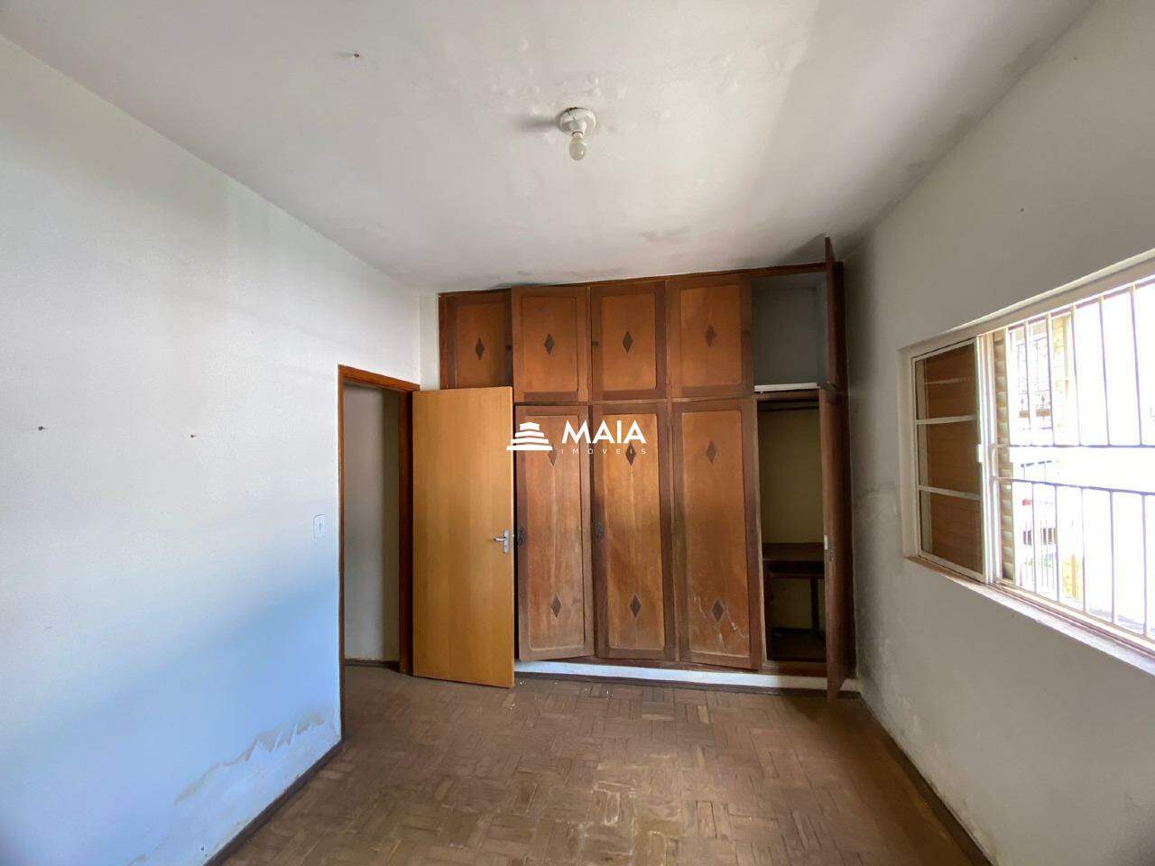 Casa para aluguel no Mercês: 