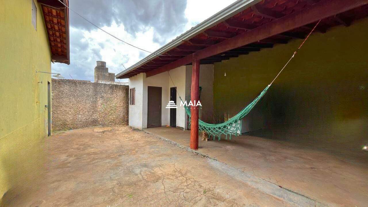 Casa à venda no Conjunto Uberaba: 