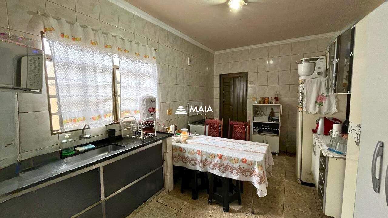 Casa à venda no Conjunto Uberaba: 