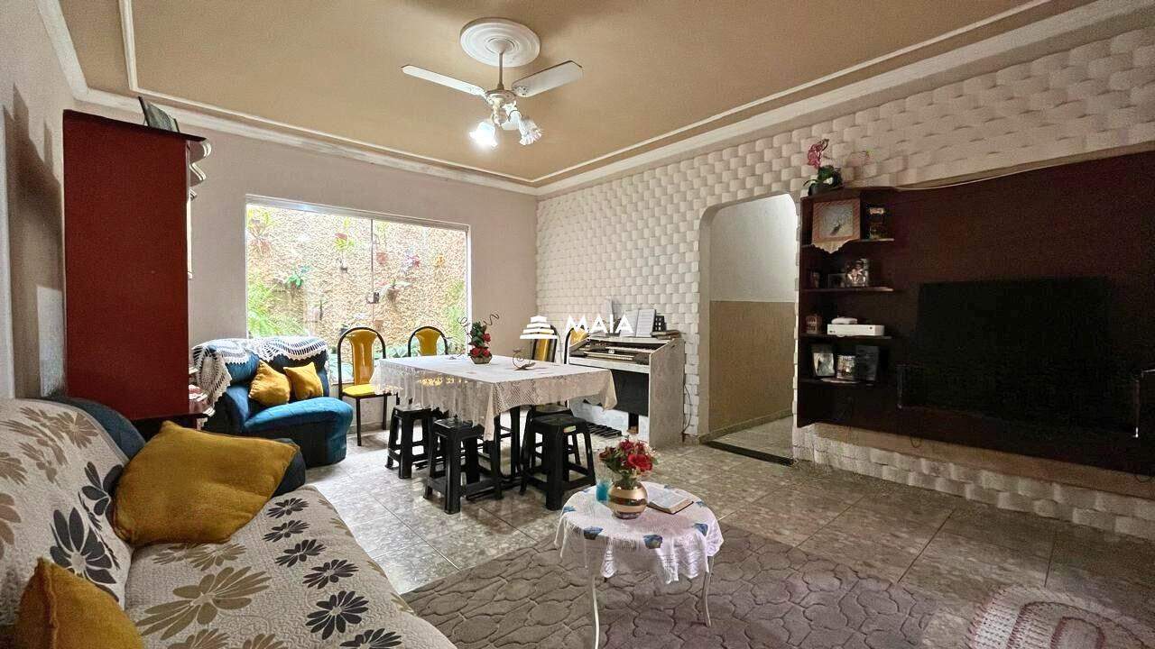 Casa à venda no bairro Uberaba I