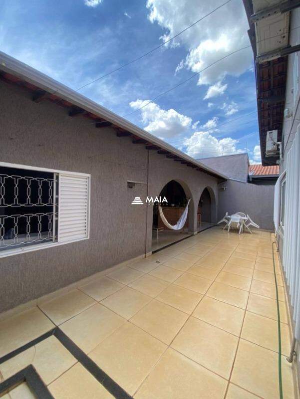 Casa para aluguel no Santa Maria: 