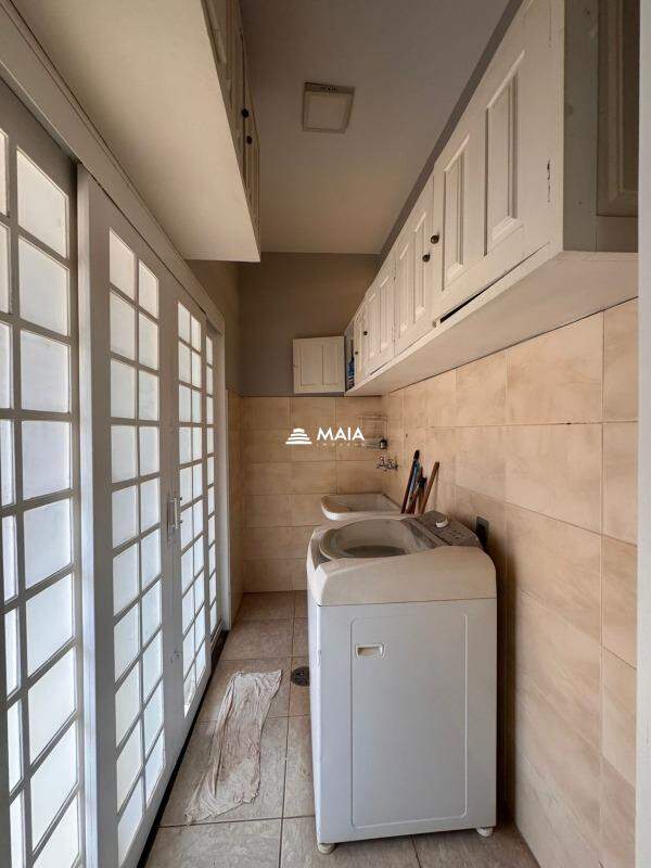 Casa para aluguel no Santa Maria: 