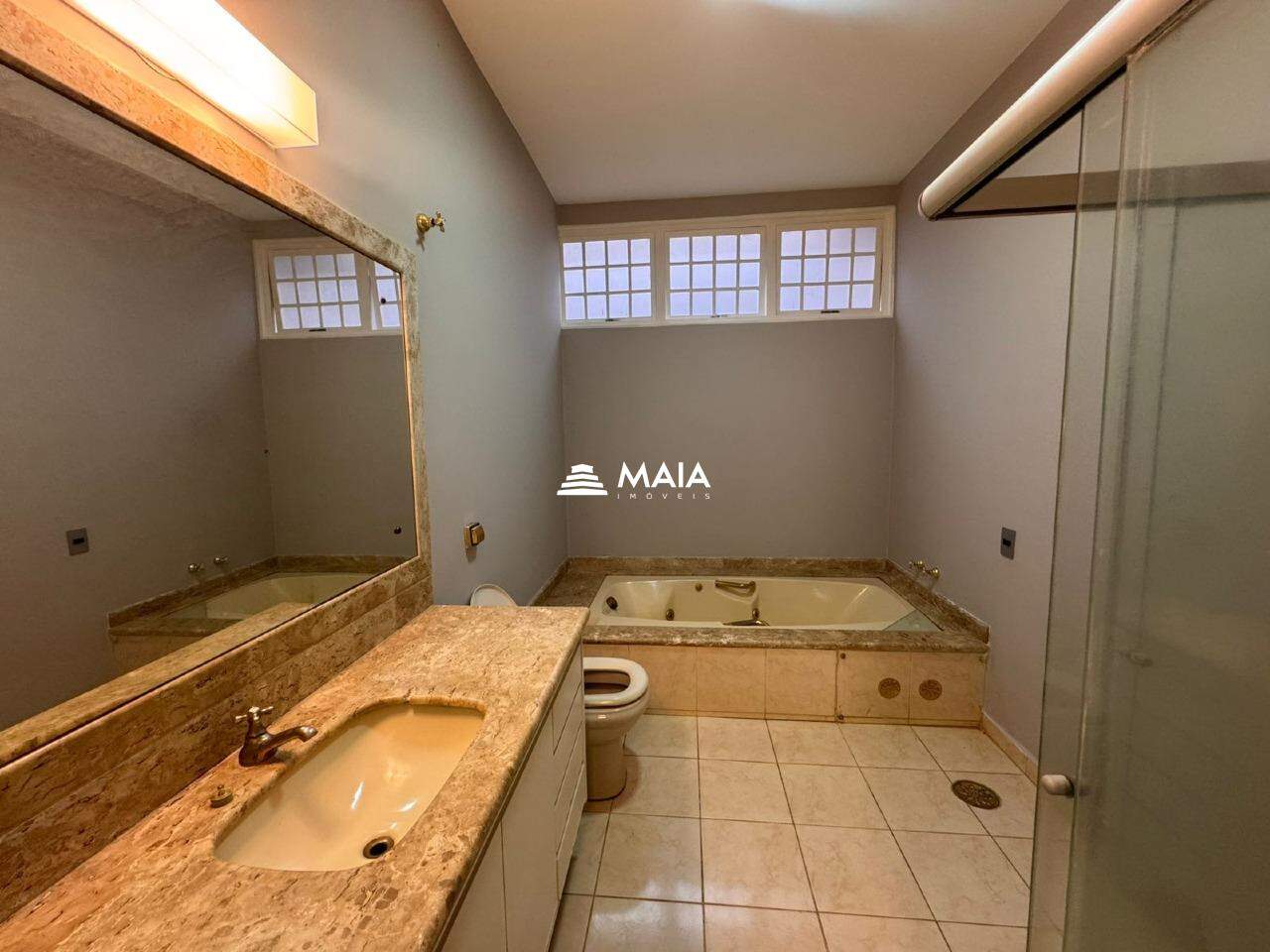 Casa para aluguel no Santa Maria: 