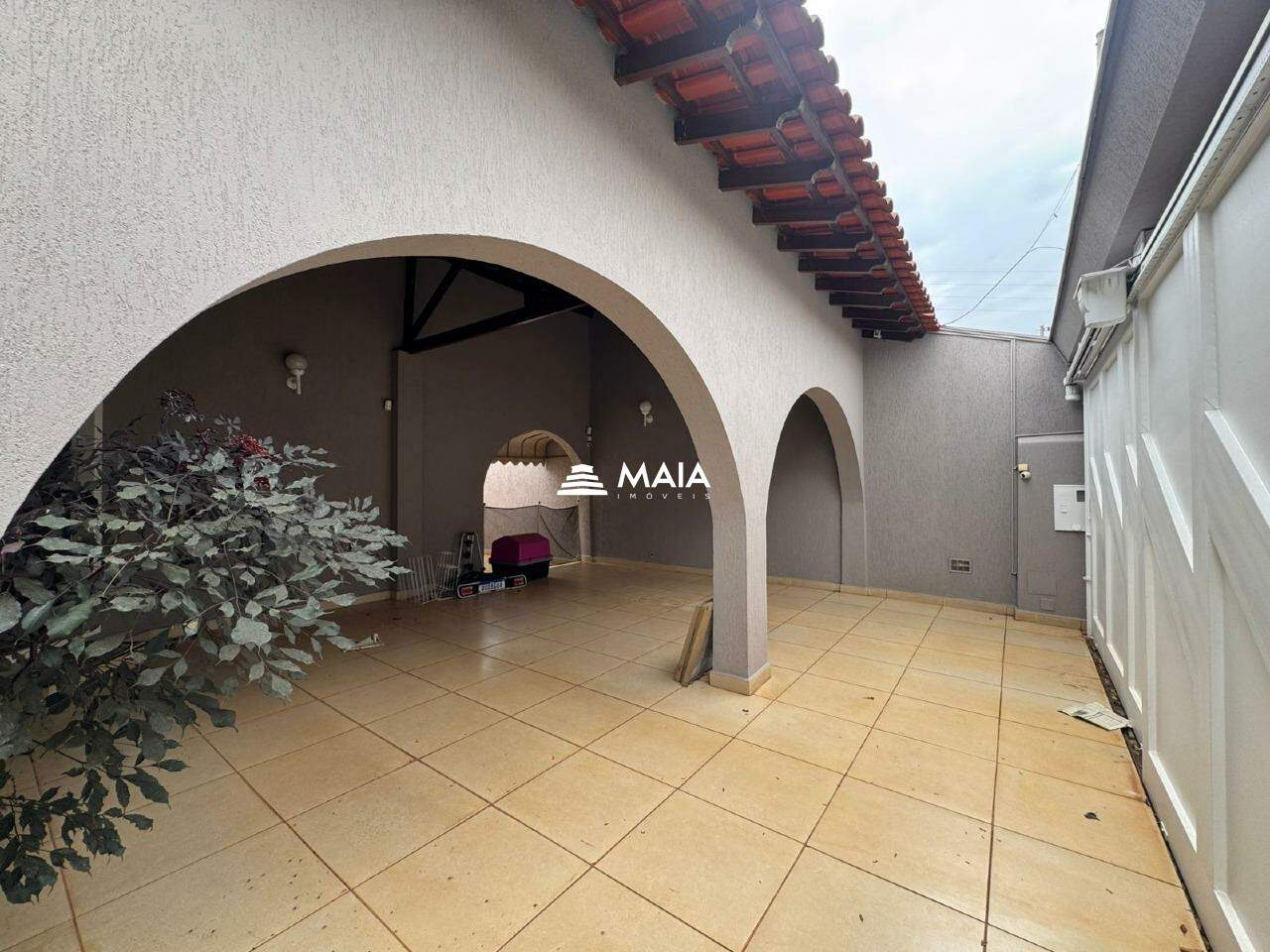 Casa para aluguel no Santa Maria: 