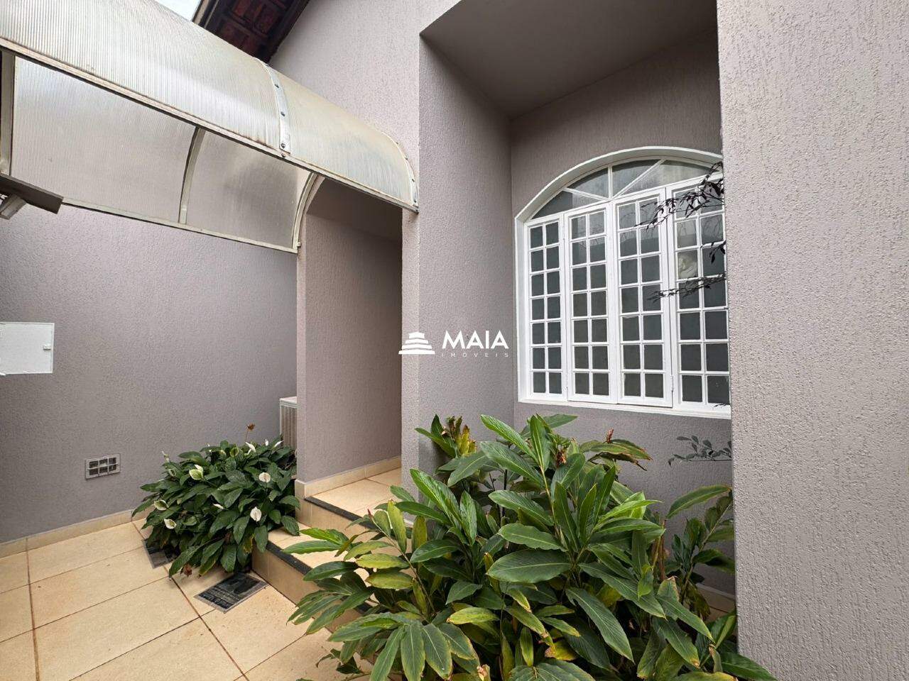 Casa para aluguel no Santa Maria: 