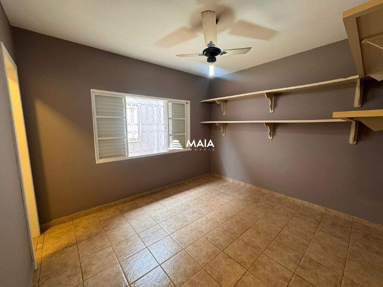 Casa para aluguel no Santa Maria: 