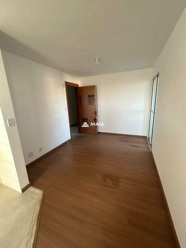 Apartamento para aluguel no Parque do Mirante: 