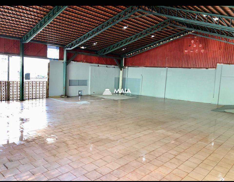 Galpão para aluguel no Centro: 