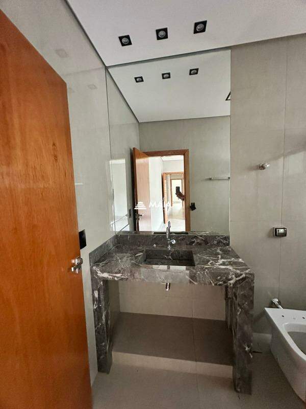 Casa para aluguel no Boa Vista: 