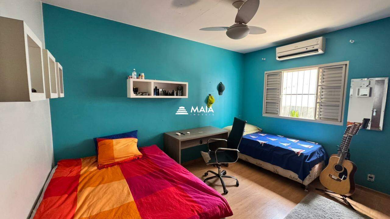 Casa à venda no Santa Marta: 