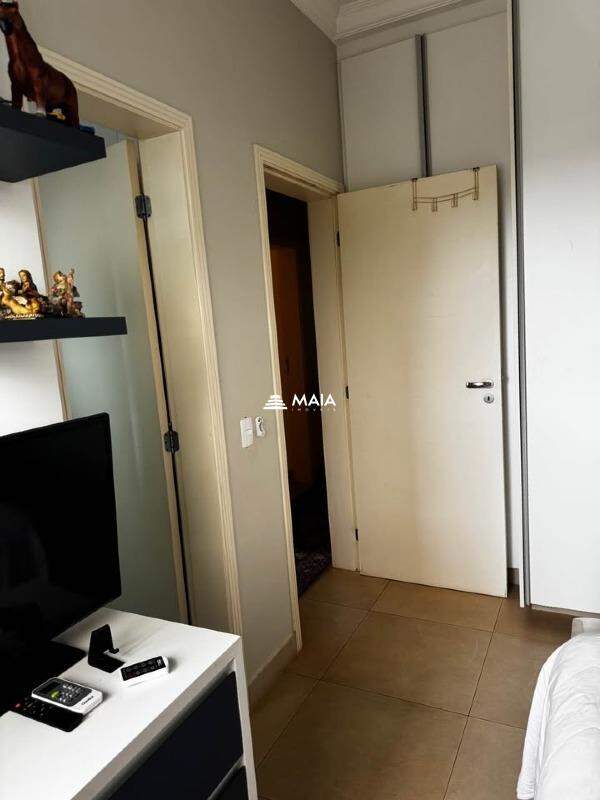 Apartamento à venda no Jardim do Lago: 