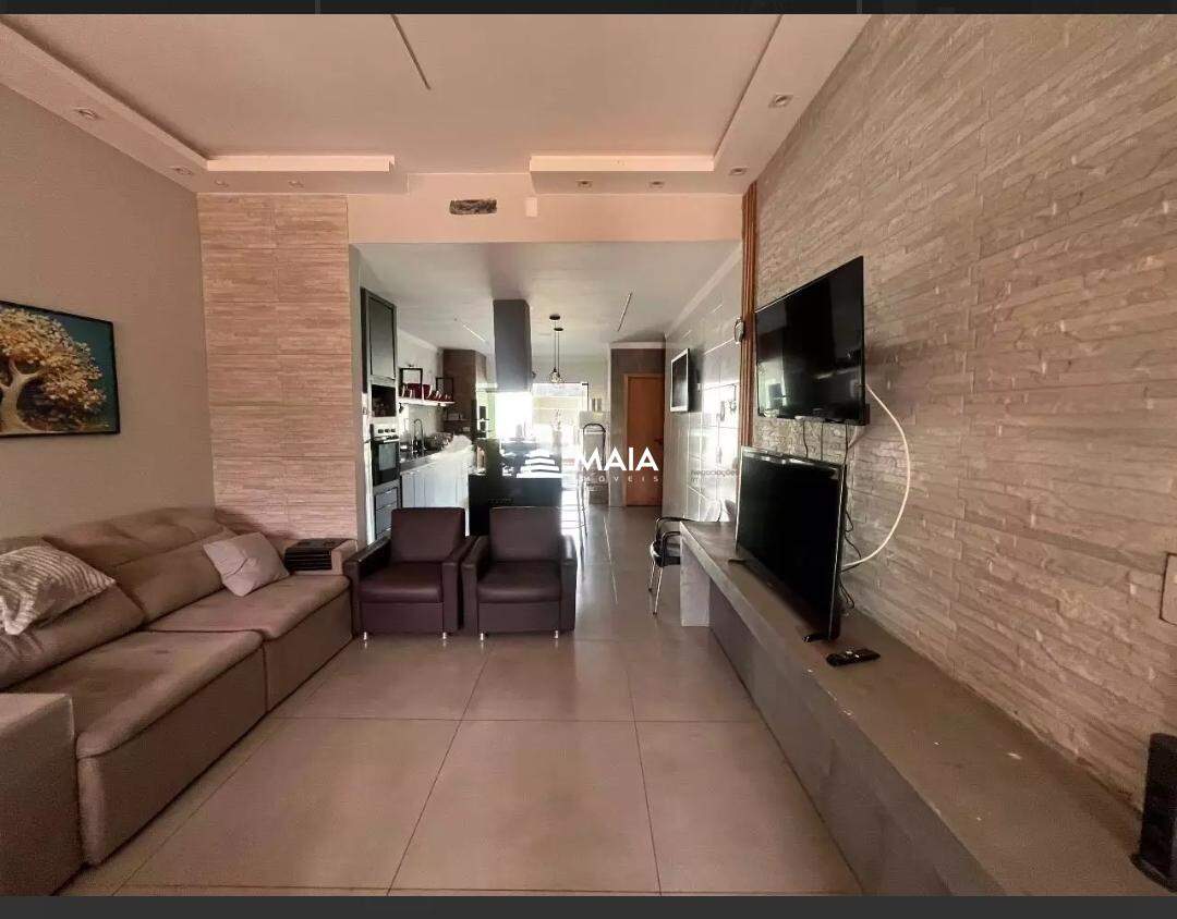 Casa à venda no Mercês: 