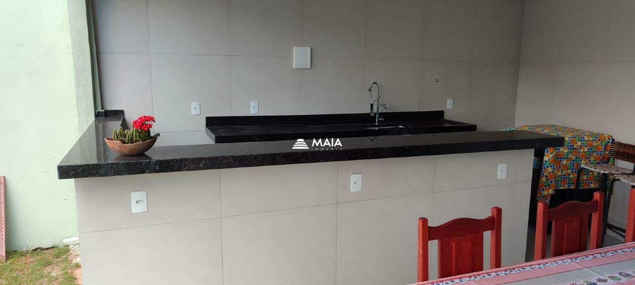 Casa à venda no Mercês: 