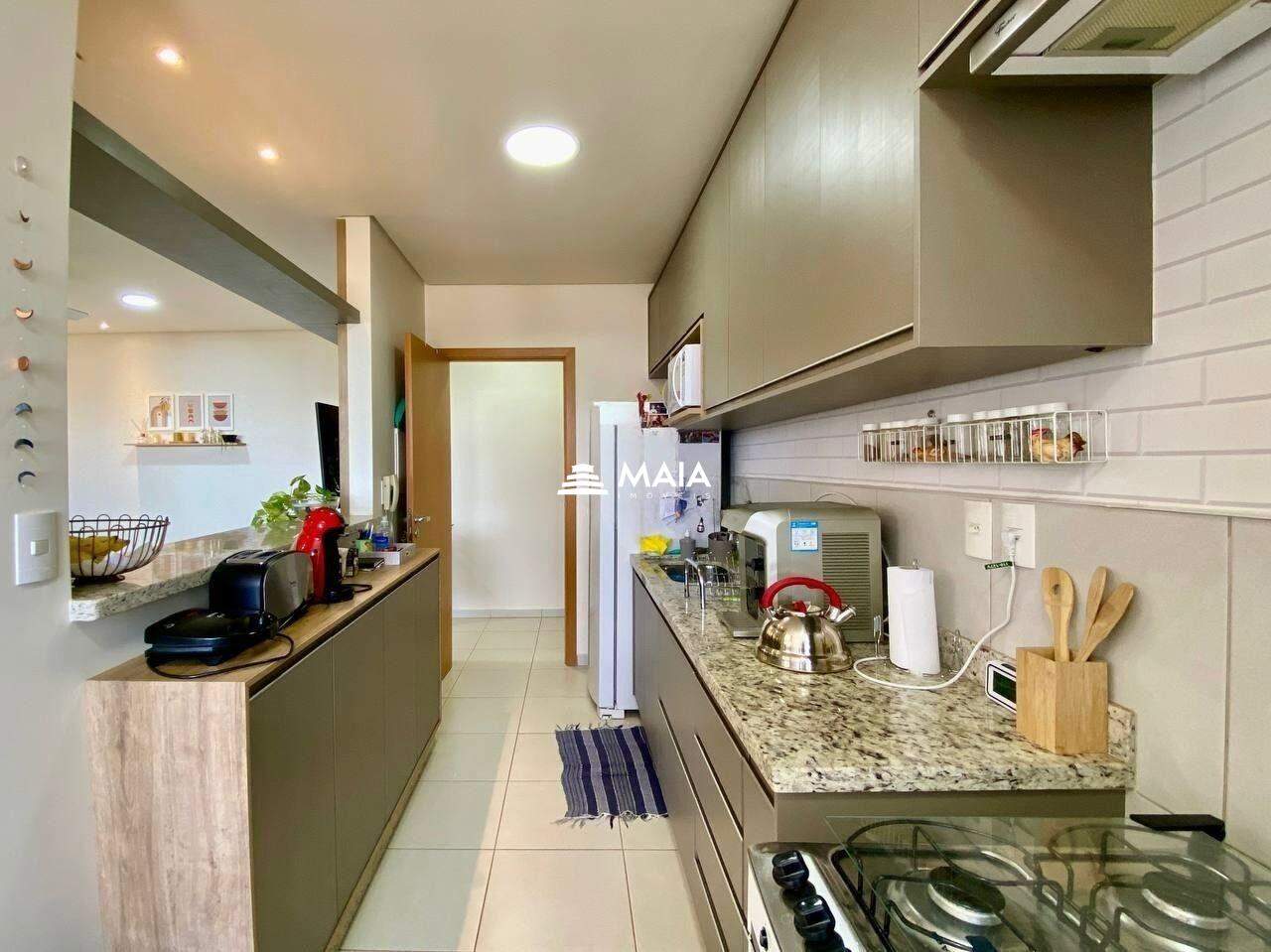 Apartamento à venda no Mercês: 