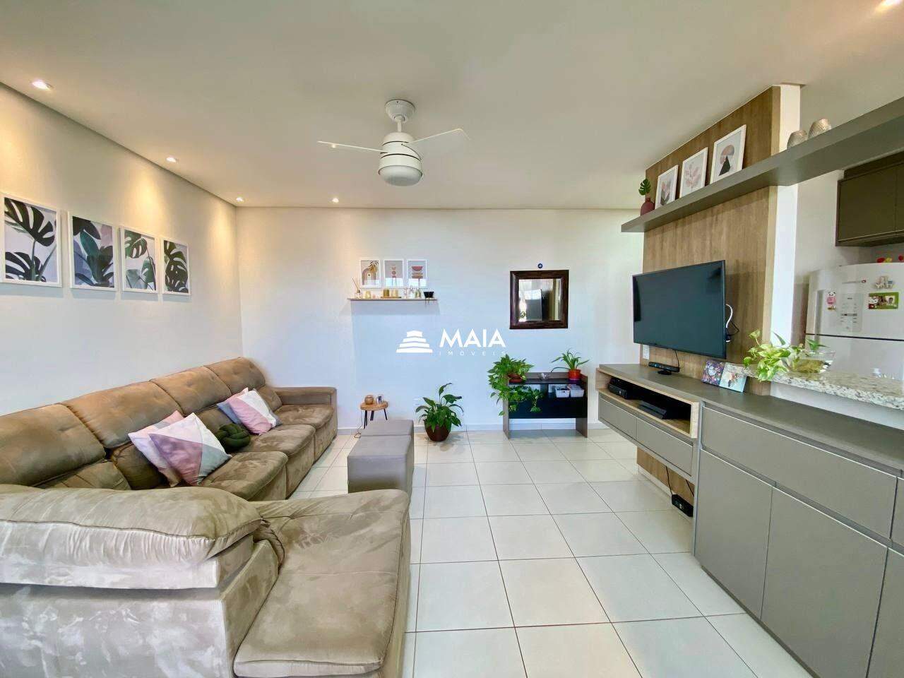 Apartamento à venda no Mercês: 