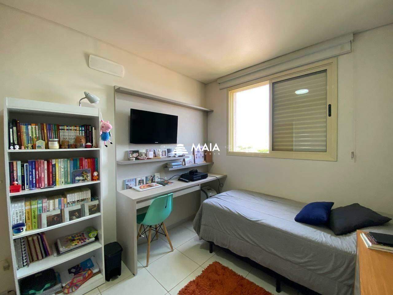 Apartamento à venda no Mercês: 