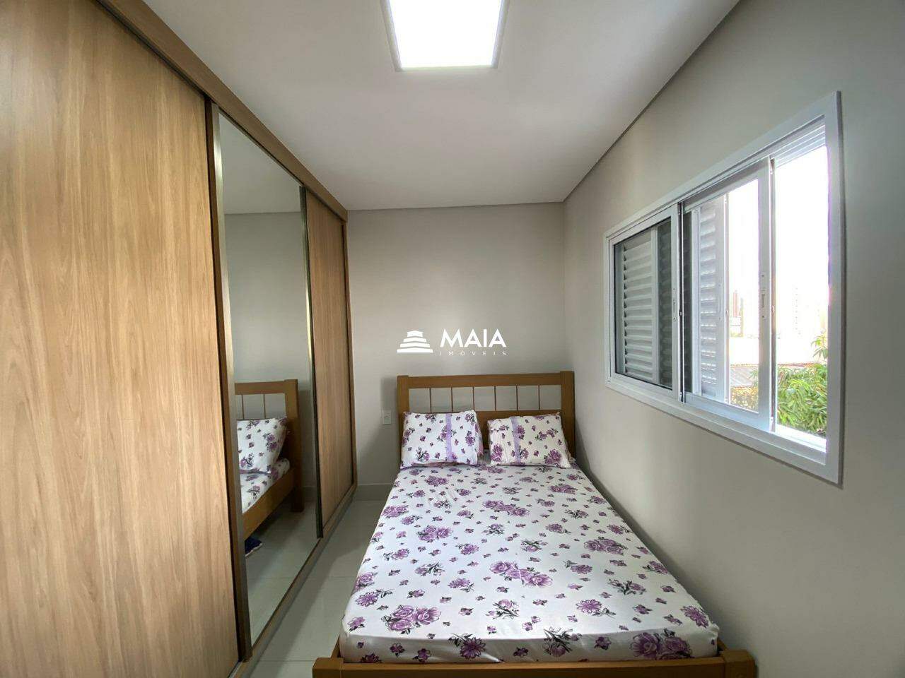 Apartamento à venda no Mercês: 