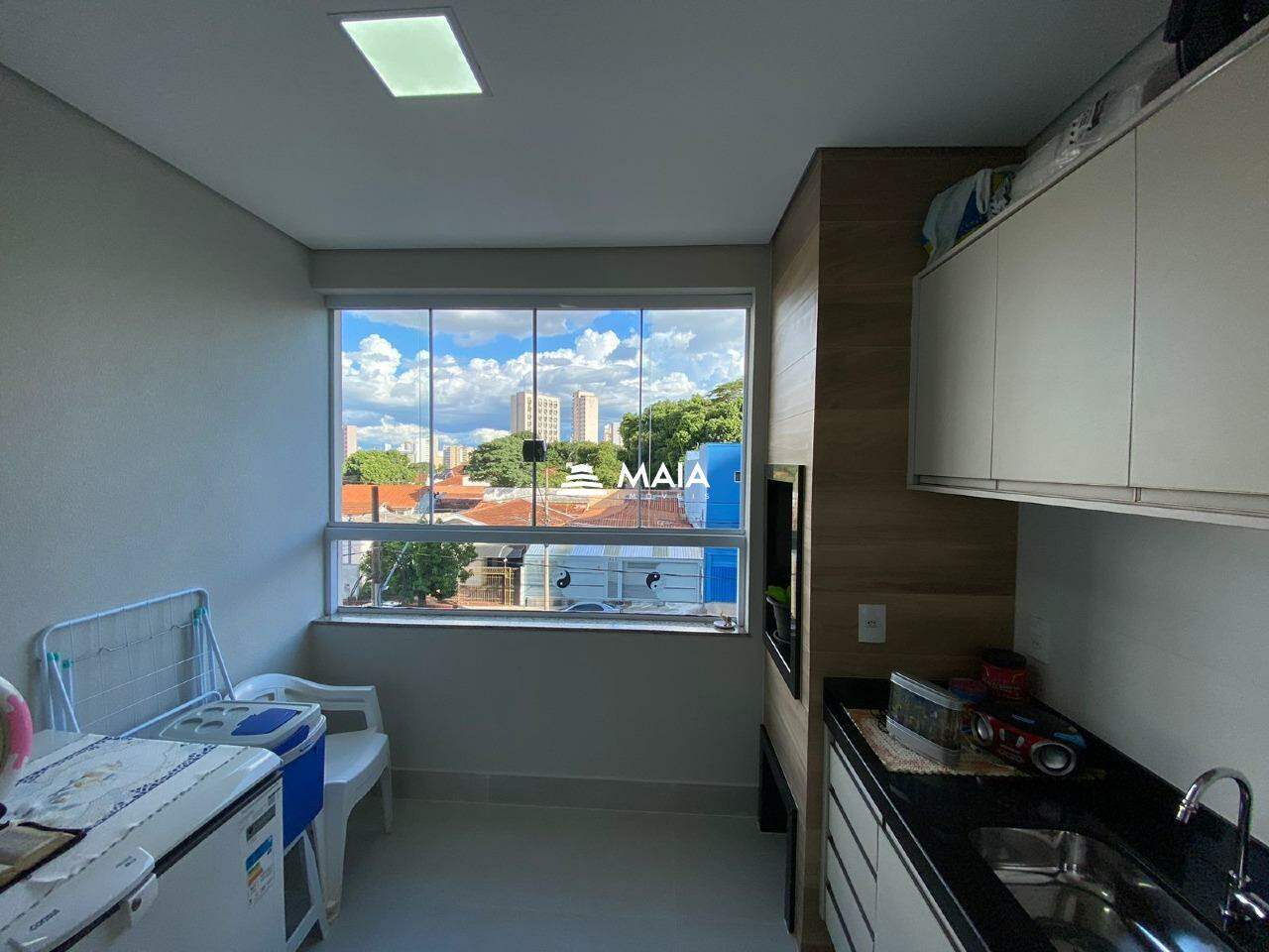 Apartamento à venda no Mercês: 