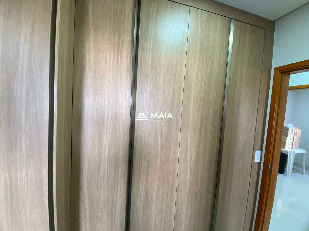 Apartamento à venda no Mercês: 