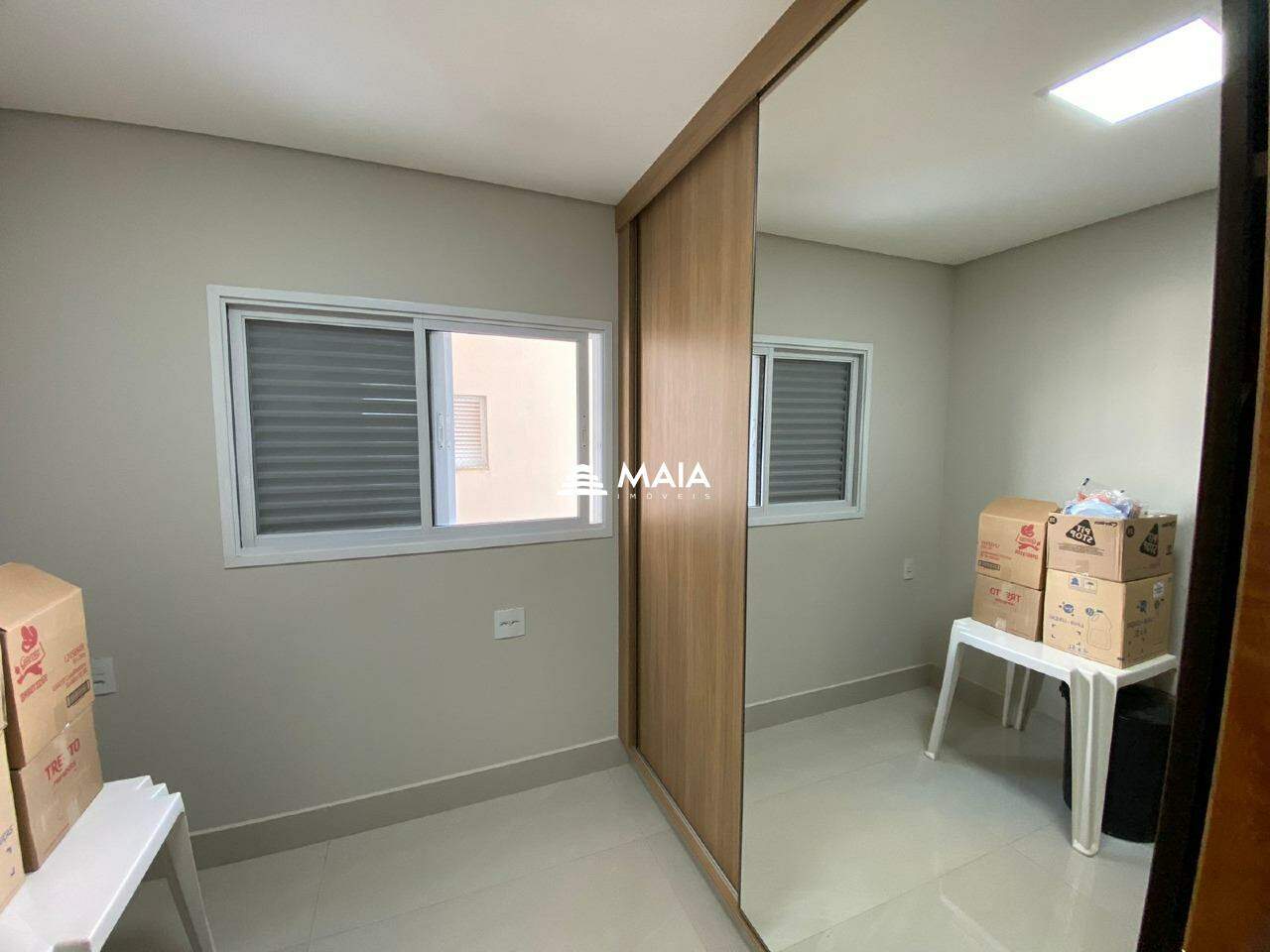 Apartamento à venda no Mercês: 