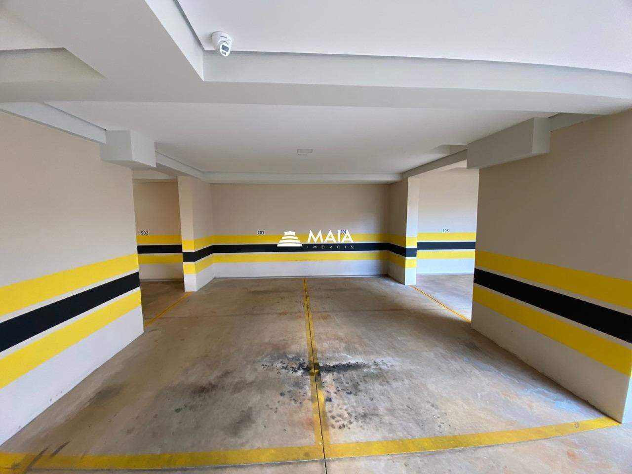 Apartamento à venda no Mercês: 