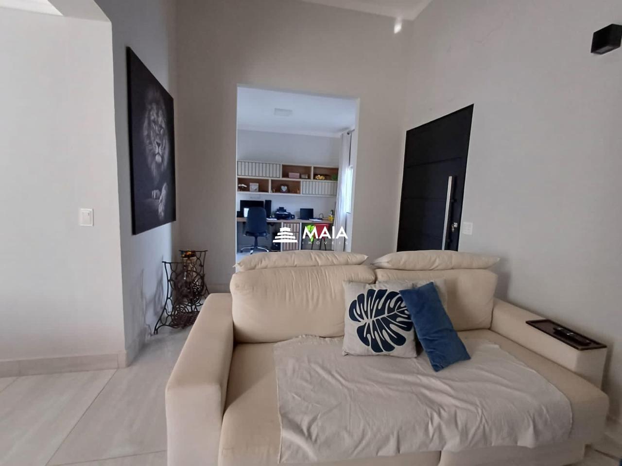 Casa à venda no Beija Flor II: 