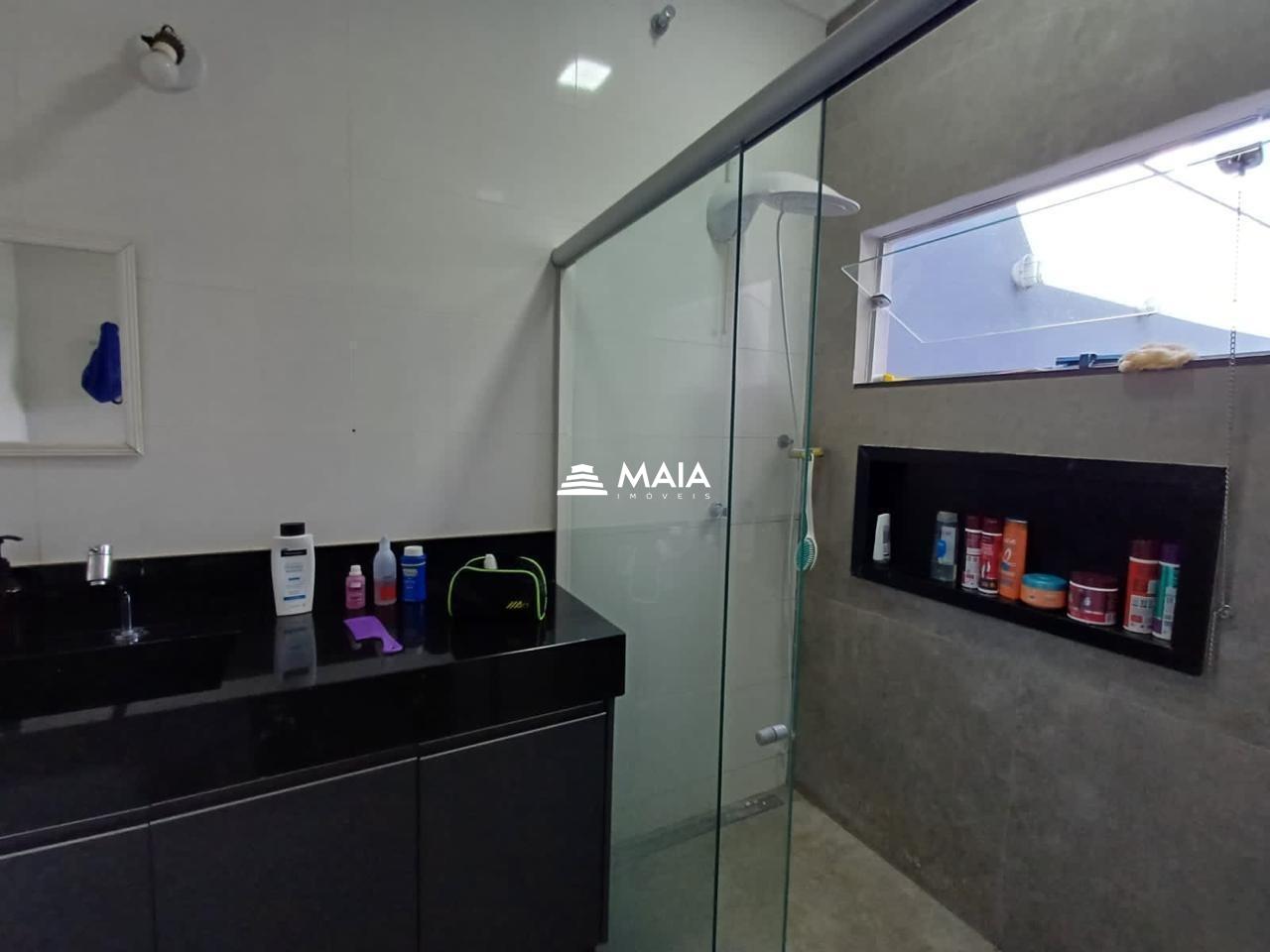 Casa à venda no Beija Flor II: 