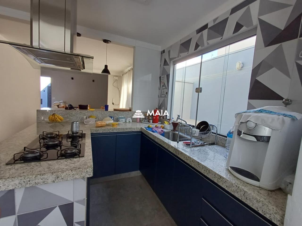 Casa à venda no Beija Flor II: 