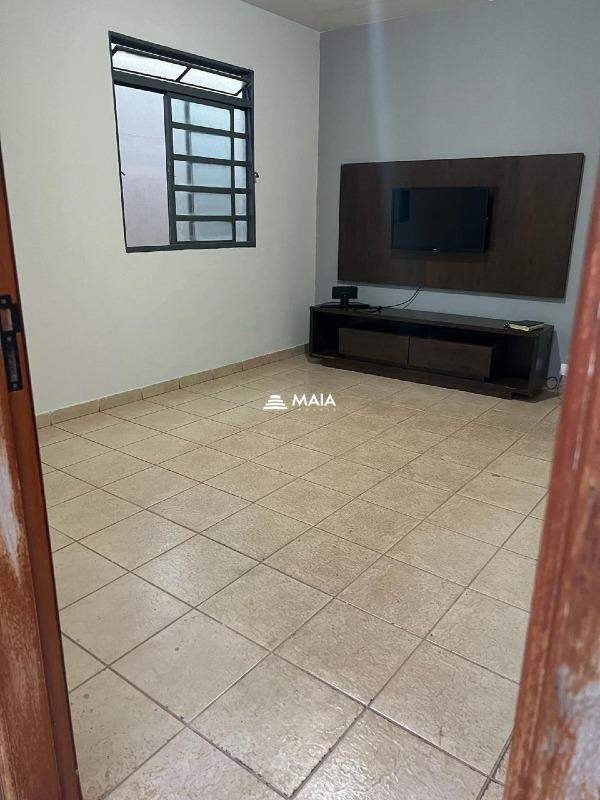 Casa à venda no Beija Flor II: 