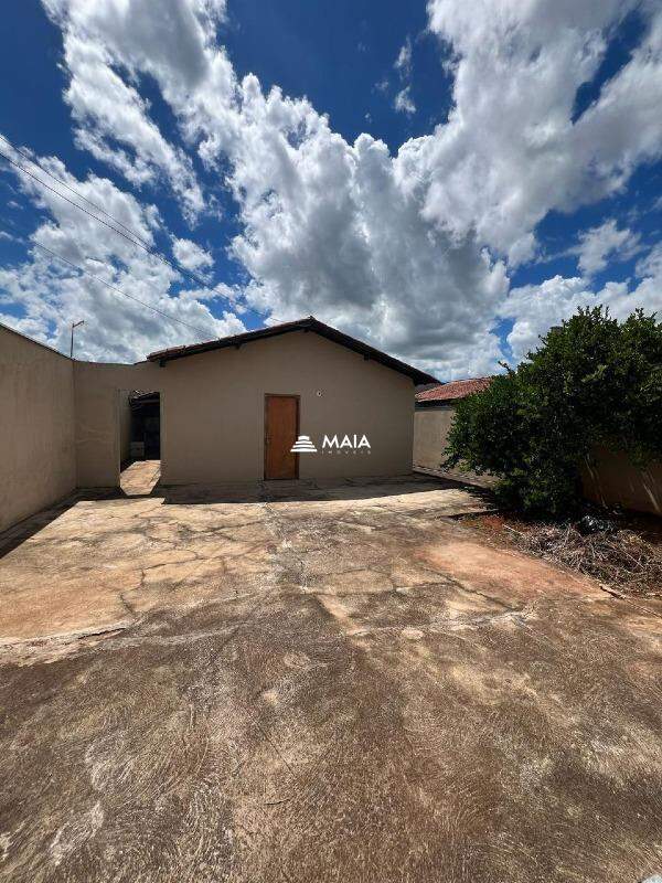 Casa à venda no Beija Flor II: 