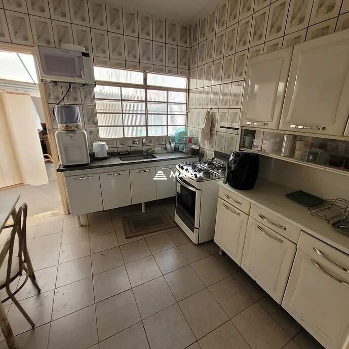 Casa à venda no Mercês: 