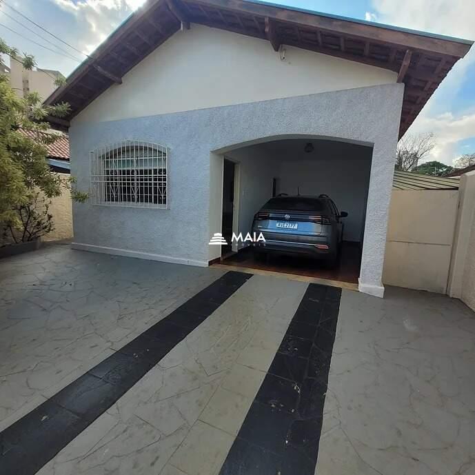 Casa à venda no Mercês: 