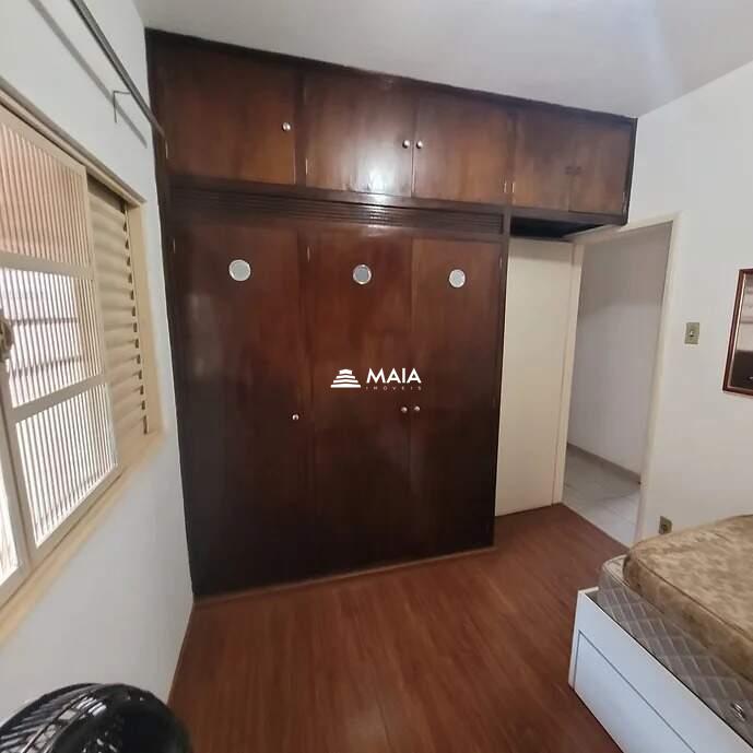 Casa à venda no Mercês: 