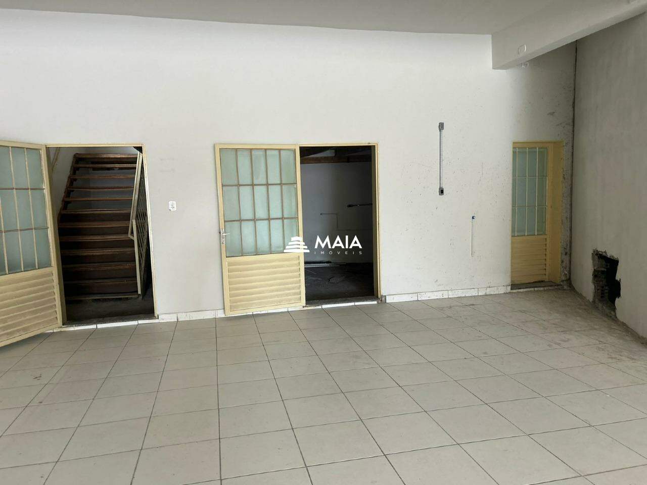 Galpão para aluguel no Manoel Mendes: 