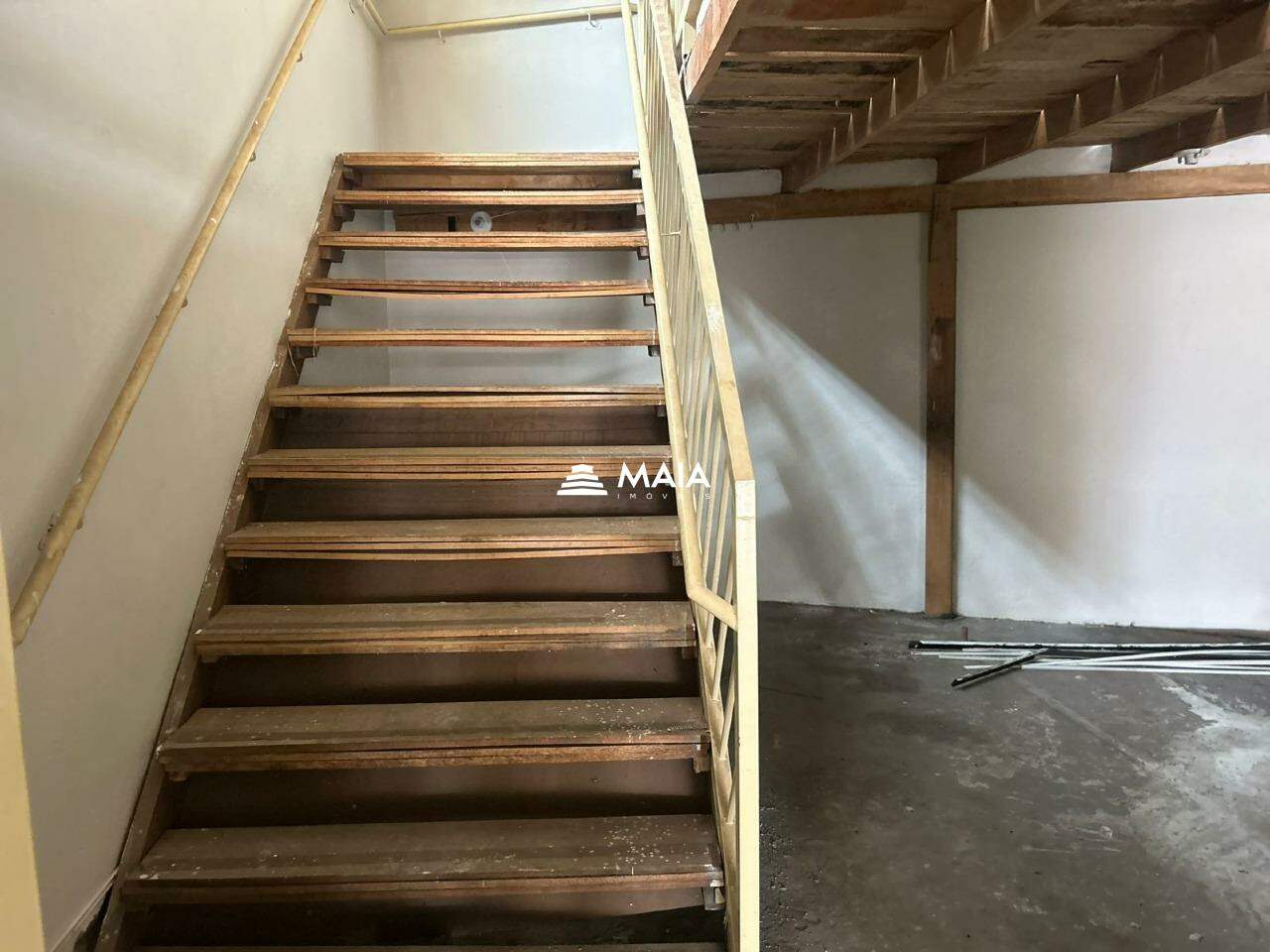 Galpão para aluguel no Manoel Mendes: 