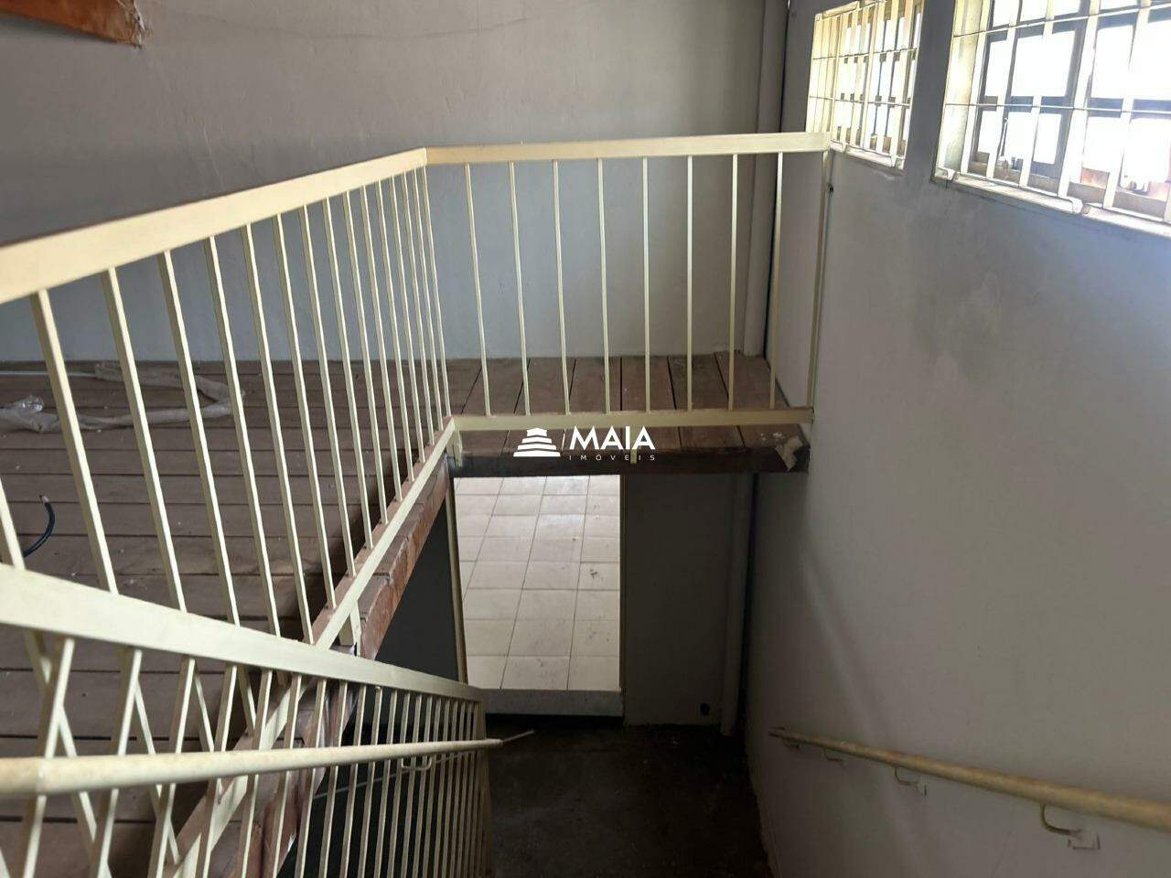 Galpão para aluguel no Manoel Mendes: 