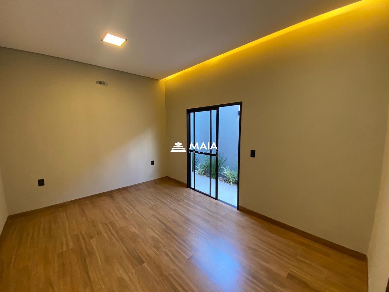 Casa à venda no Beija Flor: 