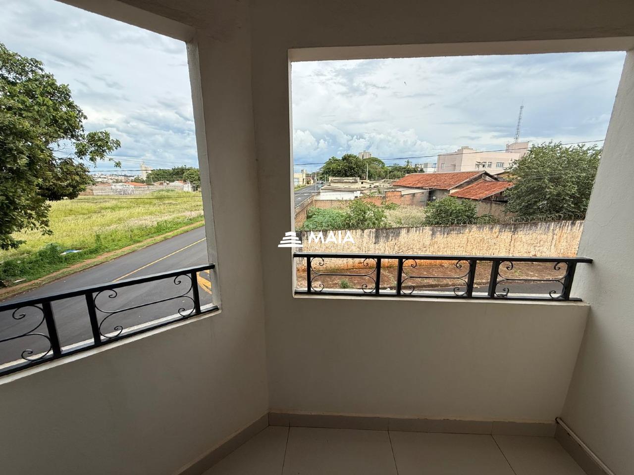 Apartamento à venda no Mercês: 