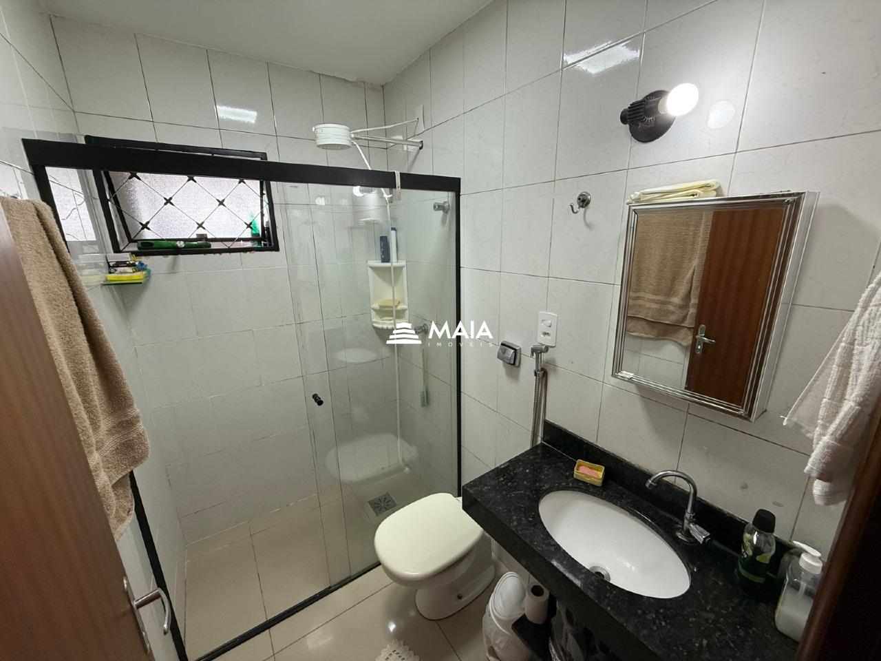 Apartamento à venda no Mercês: 