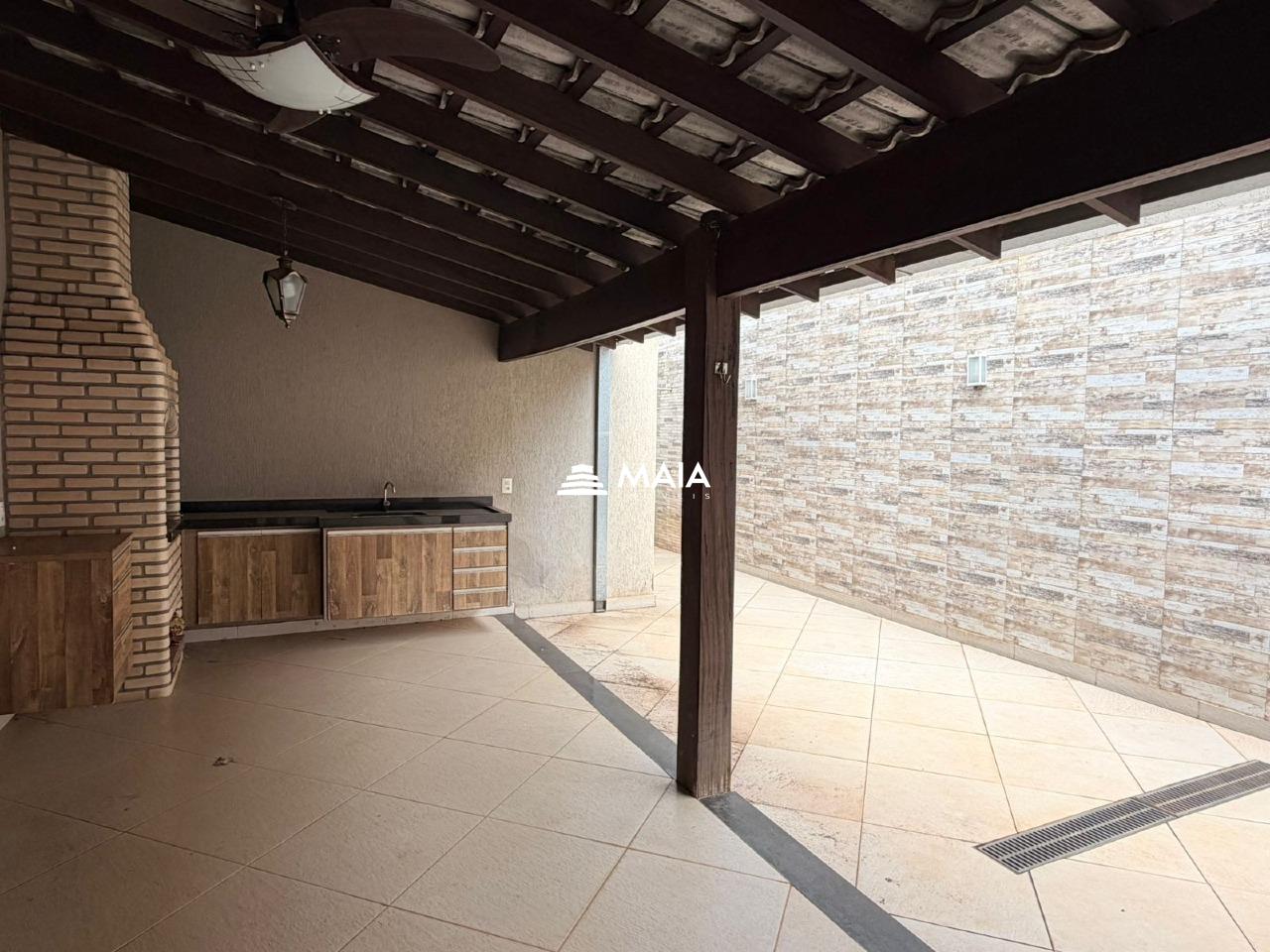 Casa à venda no Jardim do Lago: 