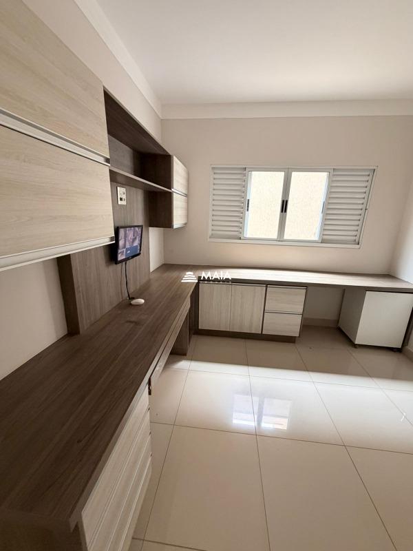 Casa à venda no Jardim do Lago: 