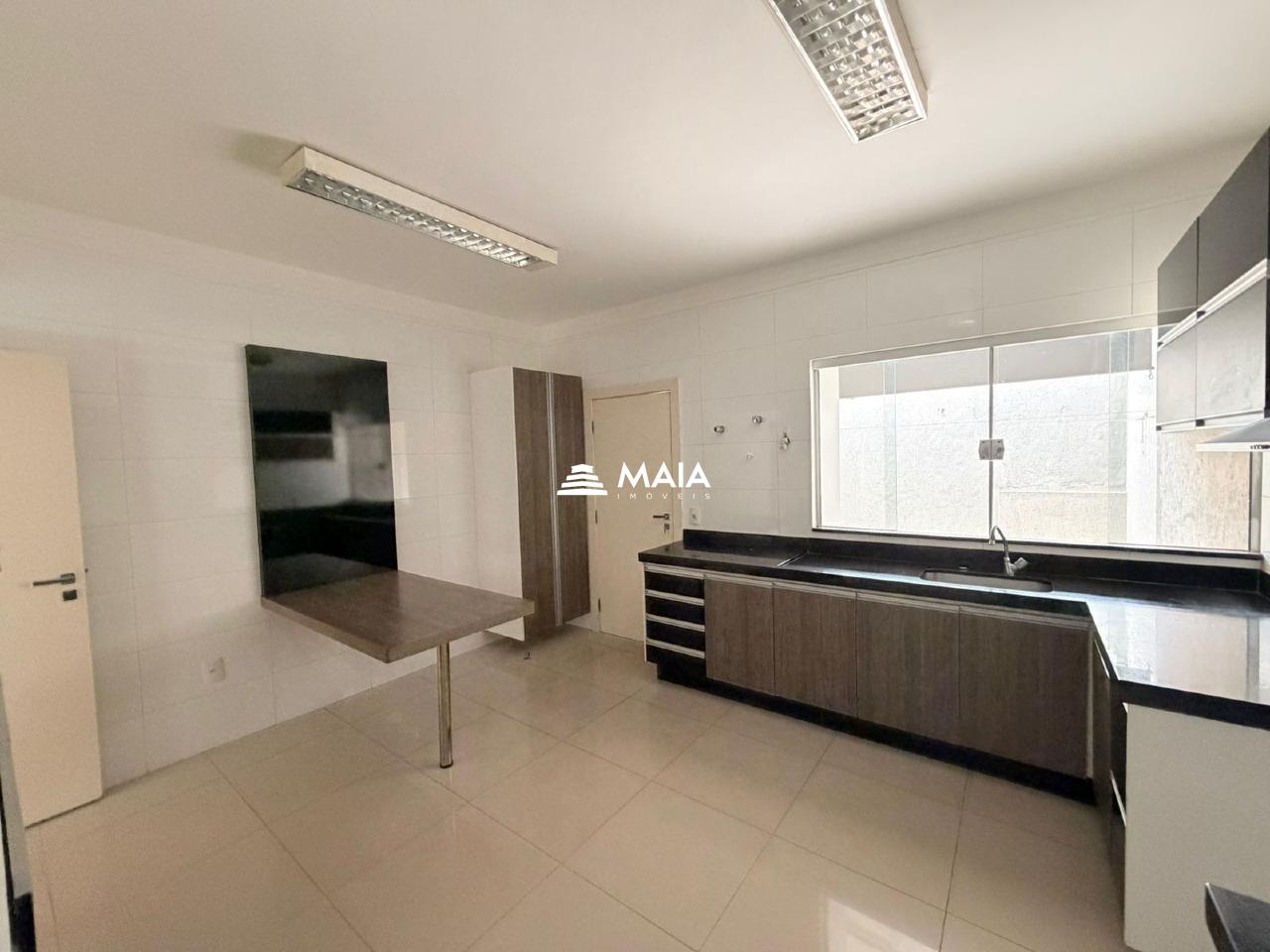 Casa à venda no Jardim do Lago: 