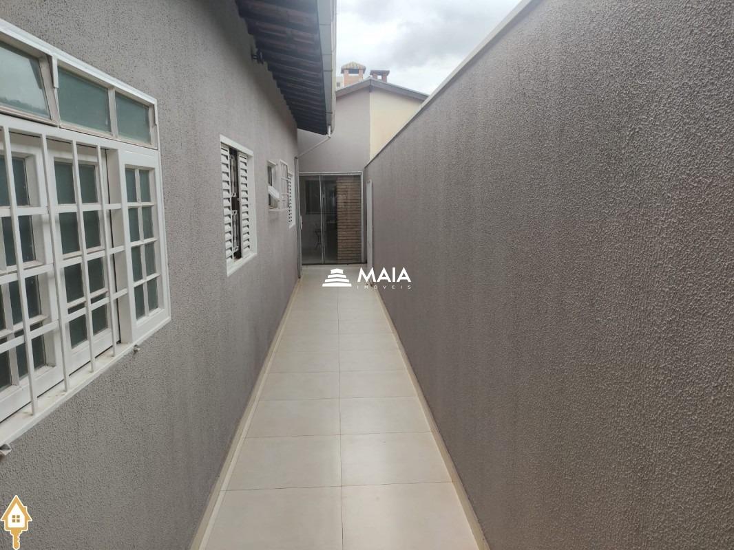 Casa à venda no Santa Maria: 