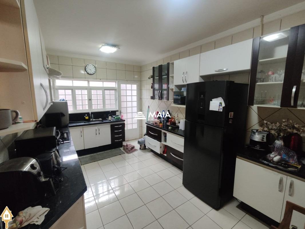 Casa à venda no Santa Maria: 